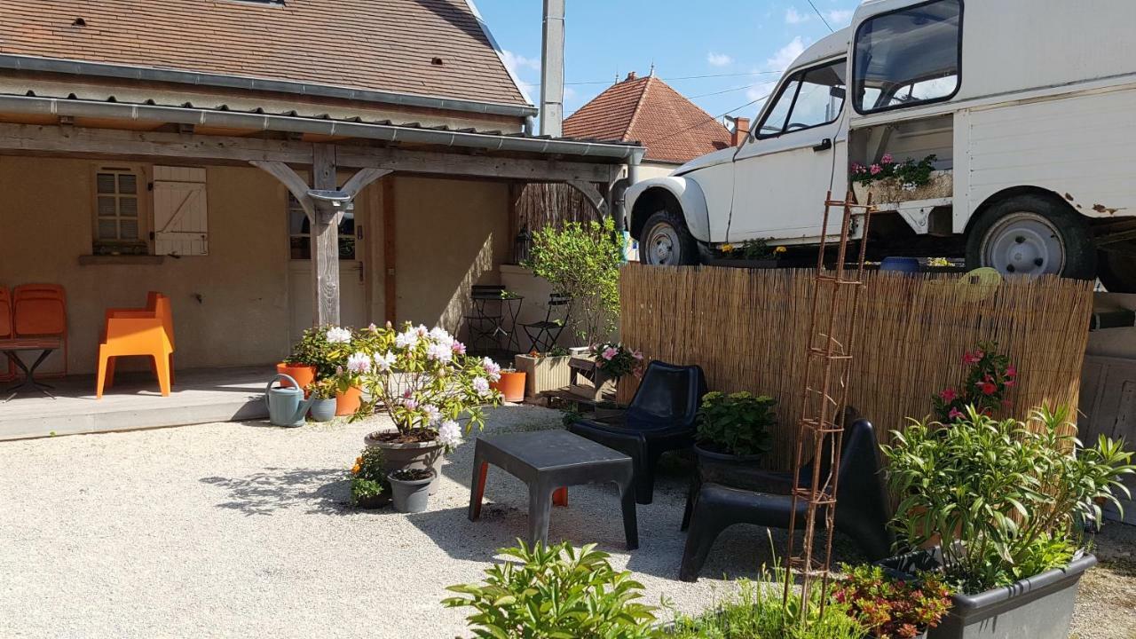 查尔梅住宿加早餐旅馆 Spoy  外观 照片
